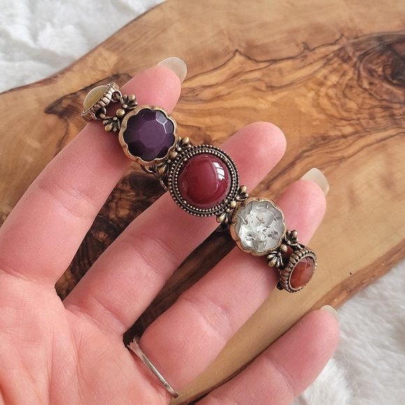 Gorgeous Bead and Stone Bracelet - Picture 5 of 6